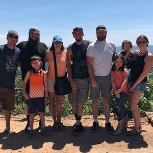 Meet your Posher, Elena